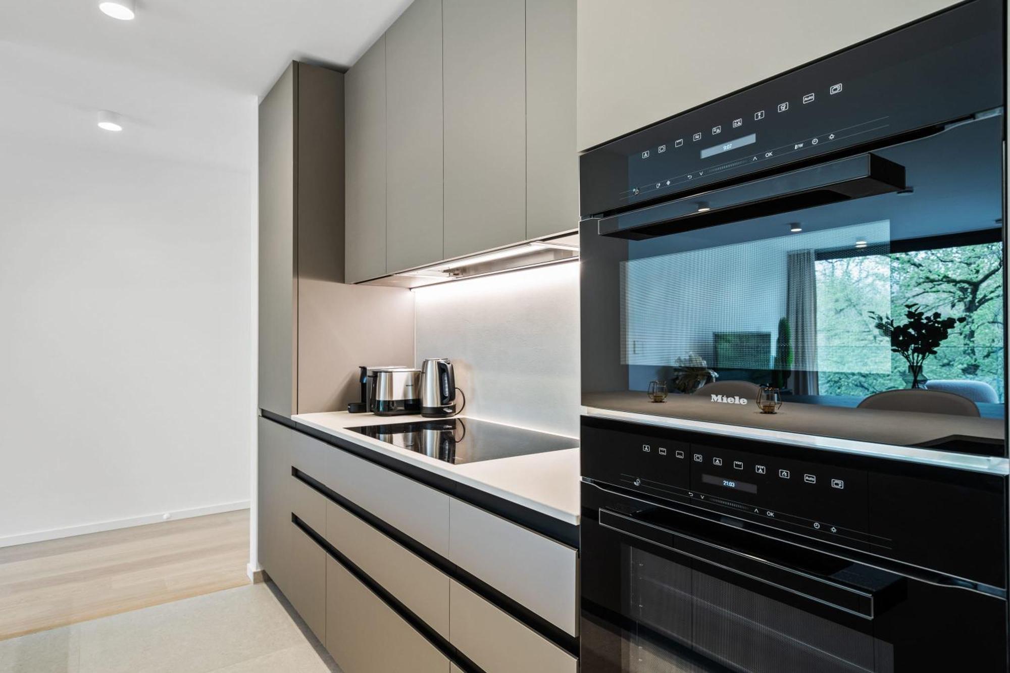 Spacious 6Th-Floor Gem: Modernity Meets Comfort Luxemburgo Exterior foto